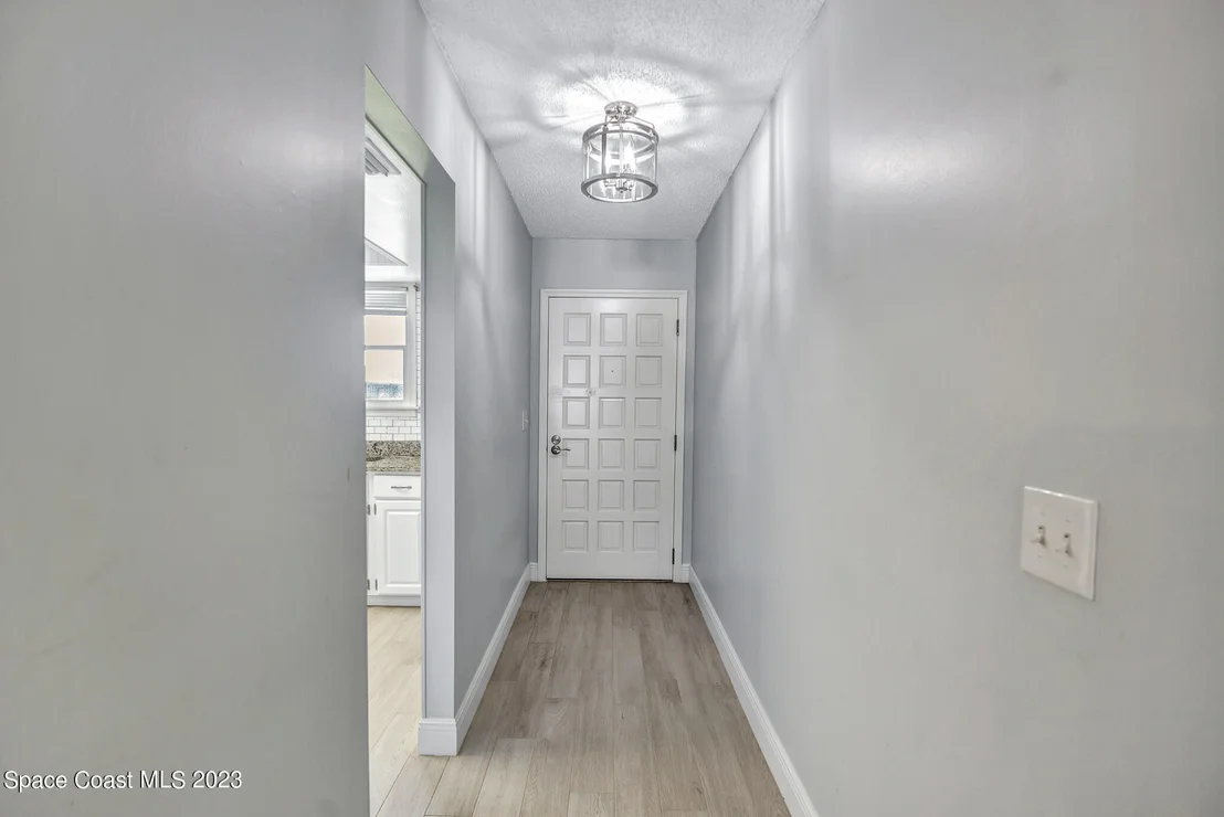 Photo of 224 Chalet Avenue