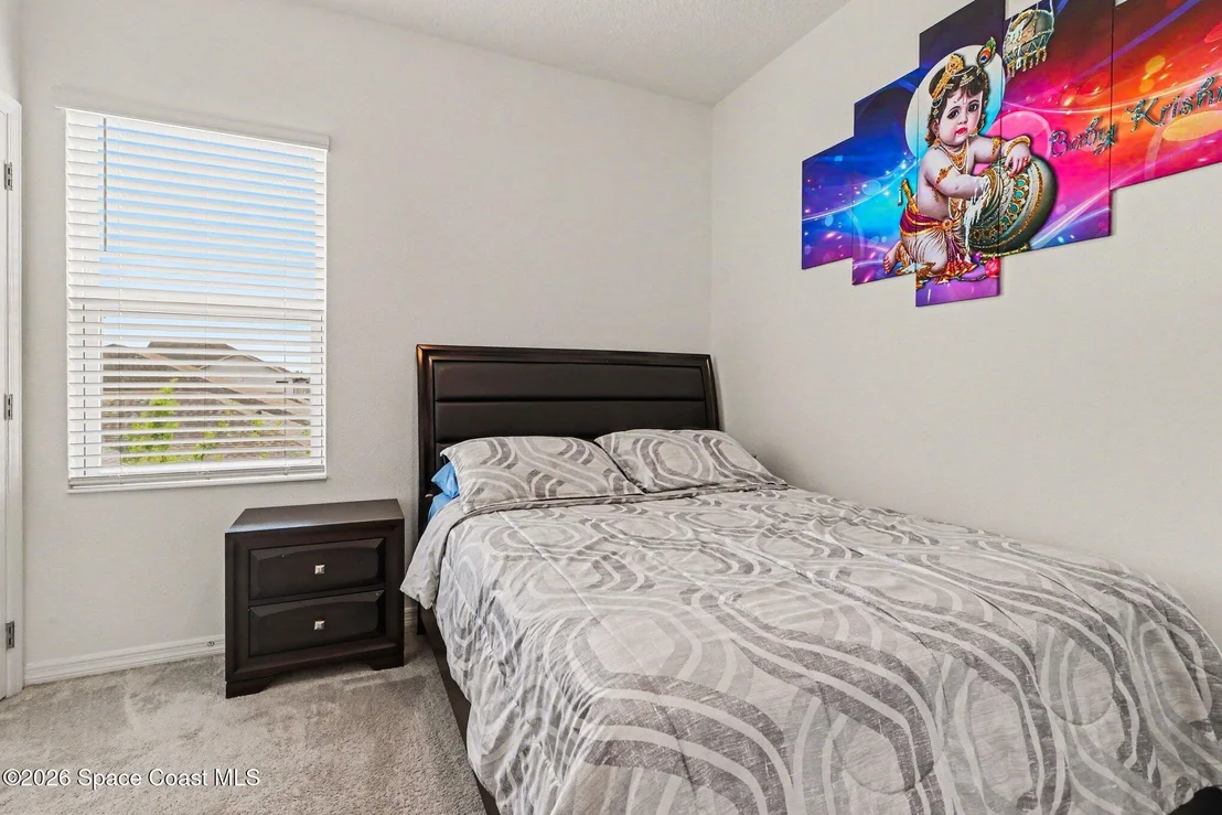 Photo of 1180 Wycliffe Way