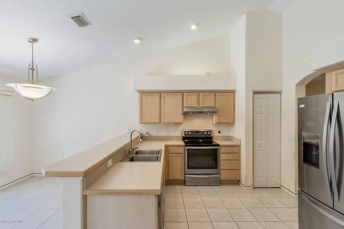 Photo of 4180 San Ysidro Way