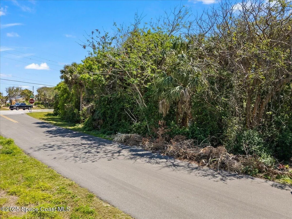 Photo of 101 Seagrape Road