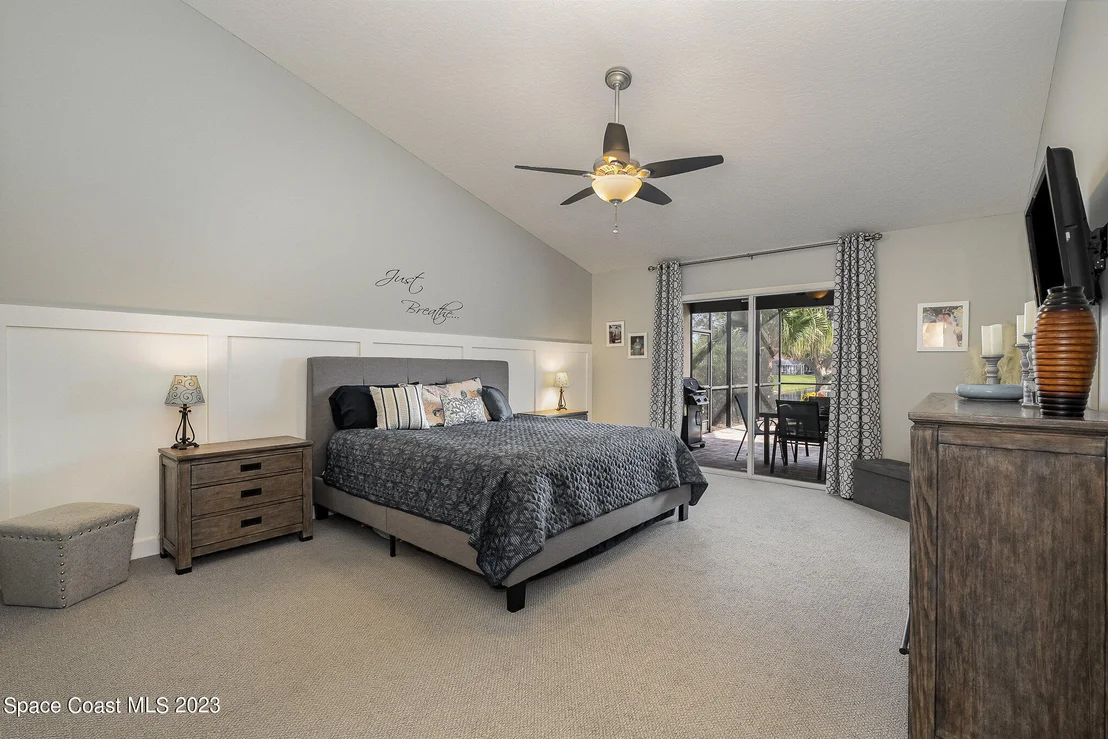 Photo of 321 Lake Victoria Circle