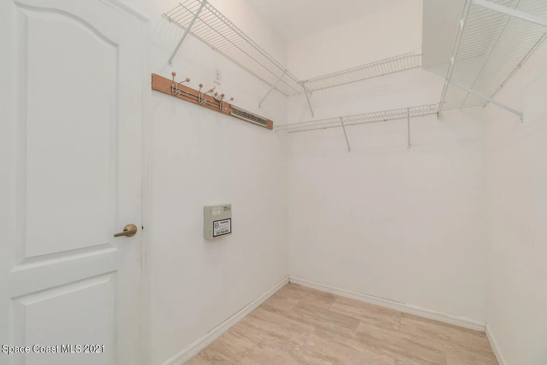 Photo of 332 Seafarer Circle