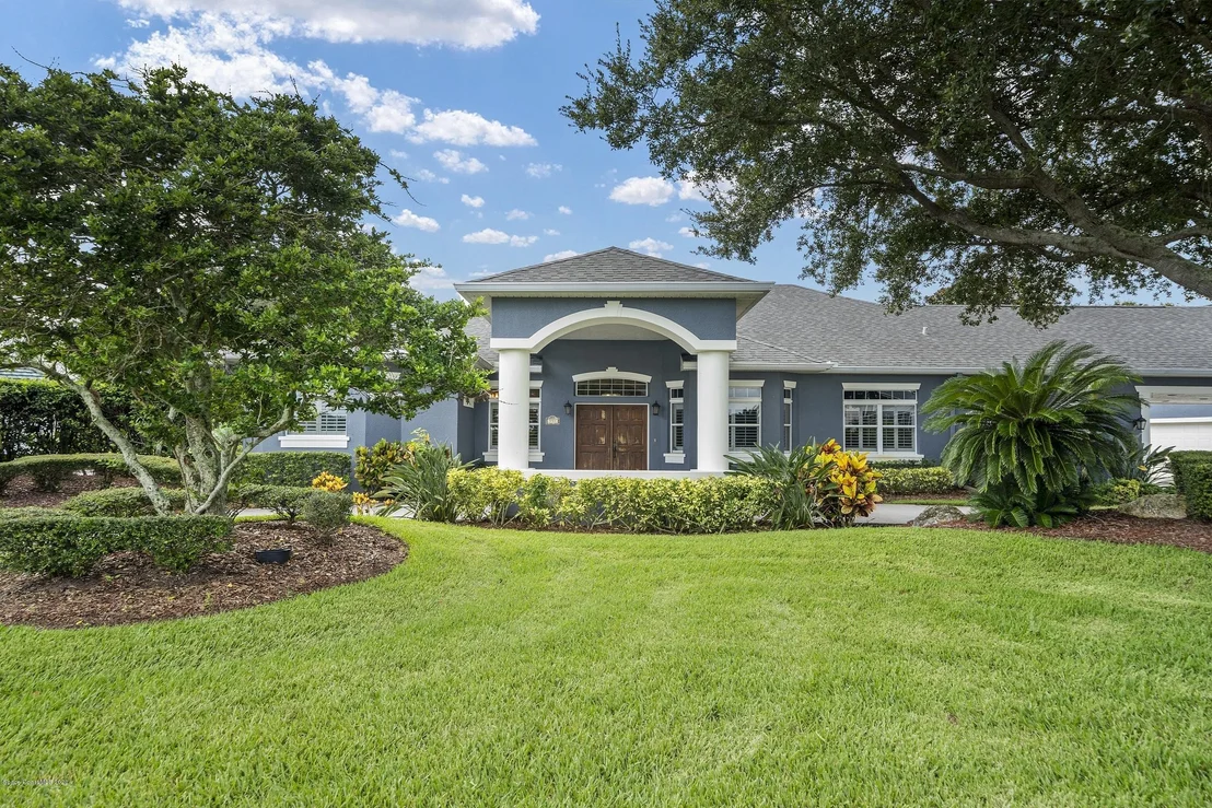 Photo of 991 Stratford Place