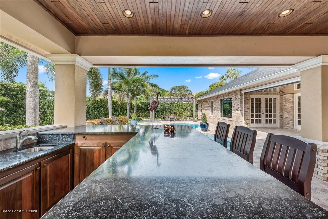 Photo of 437 Oriole Lane