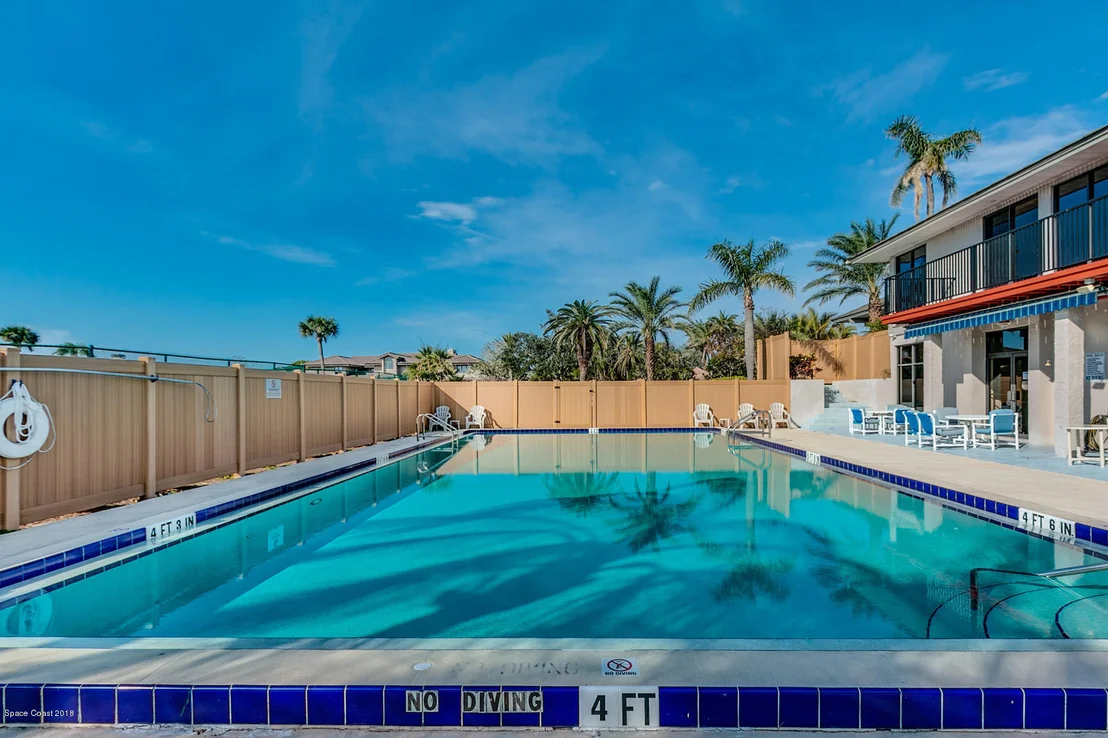 Photo of 280 Lanternback Island Drive