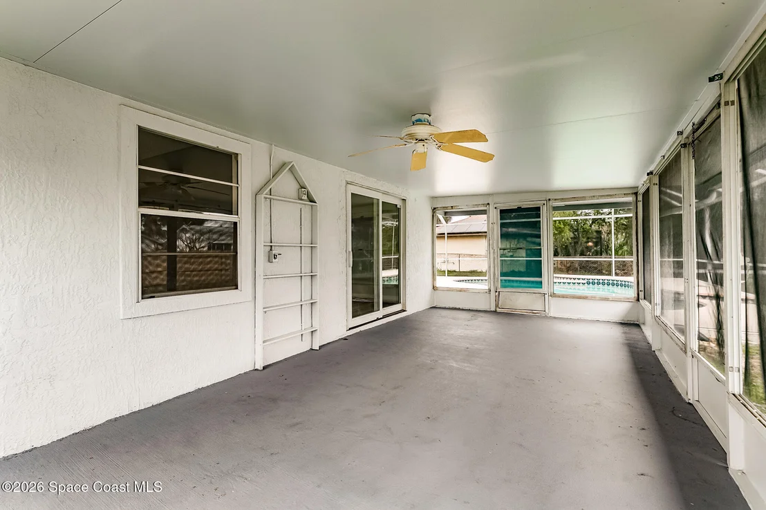 Photo of 220 Lanack Road SE