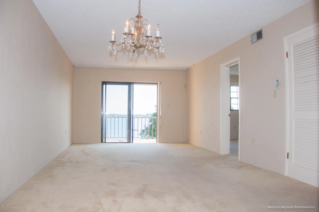 Photo of Unit 412 at 1025 Rockledge Drive