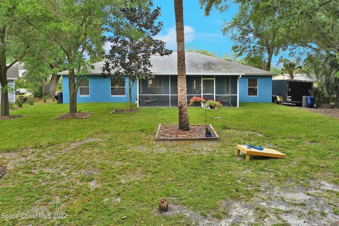 Photo of 6035 Adele Street