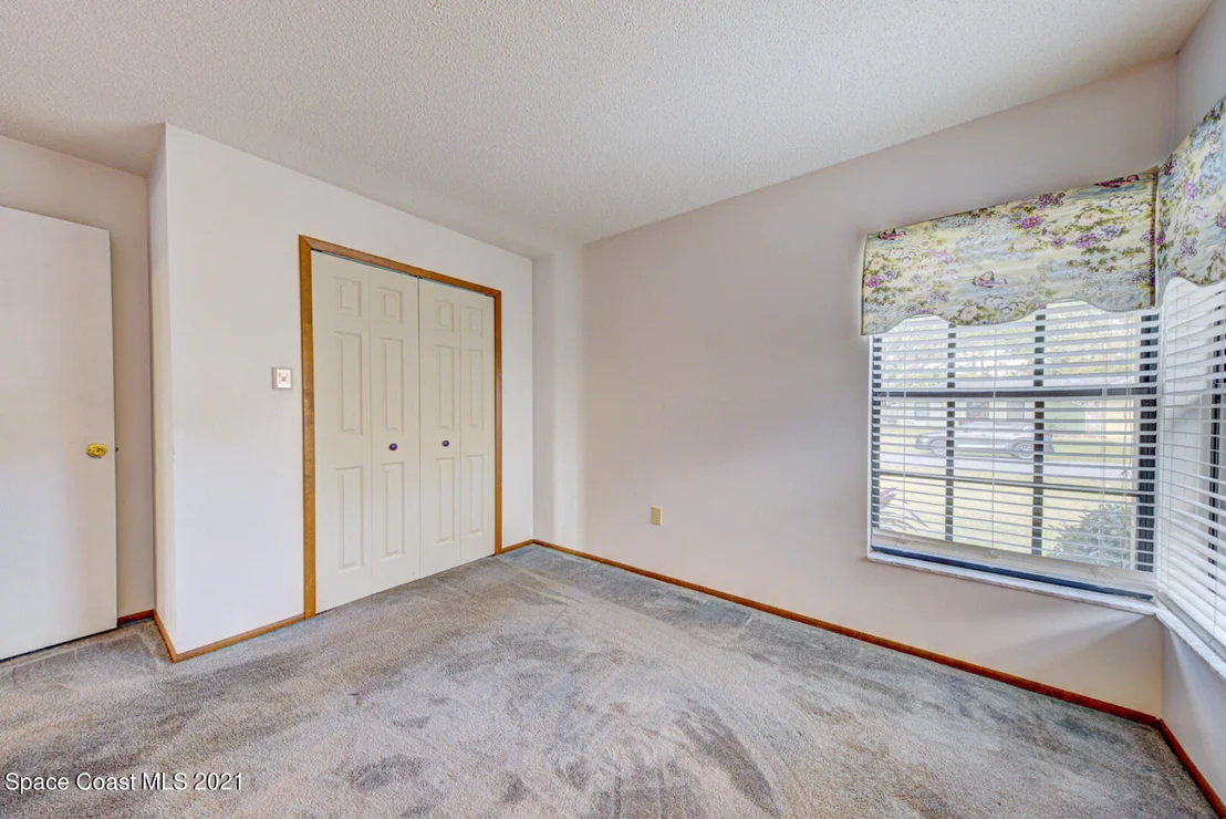 Photo of 4675 Greenhill Street