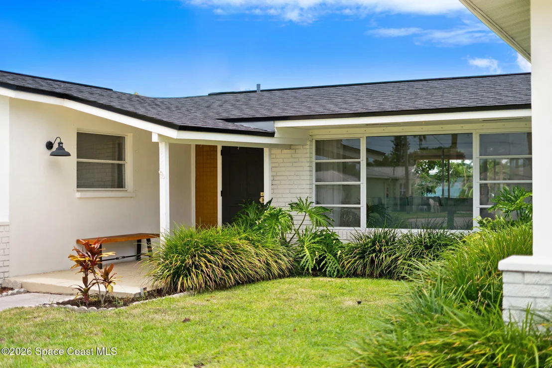 Photo of 462 Sandpiper Drive