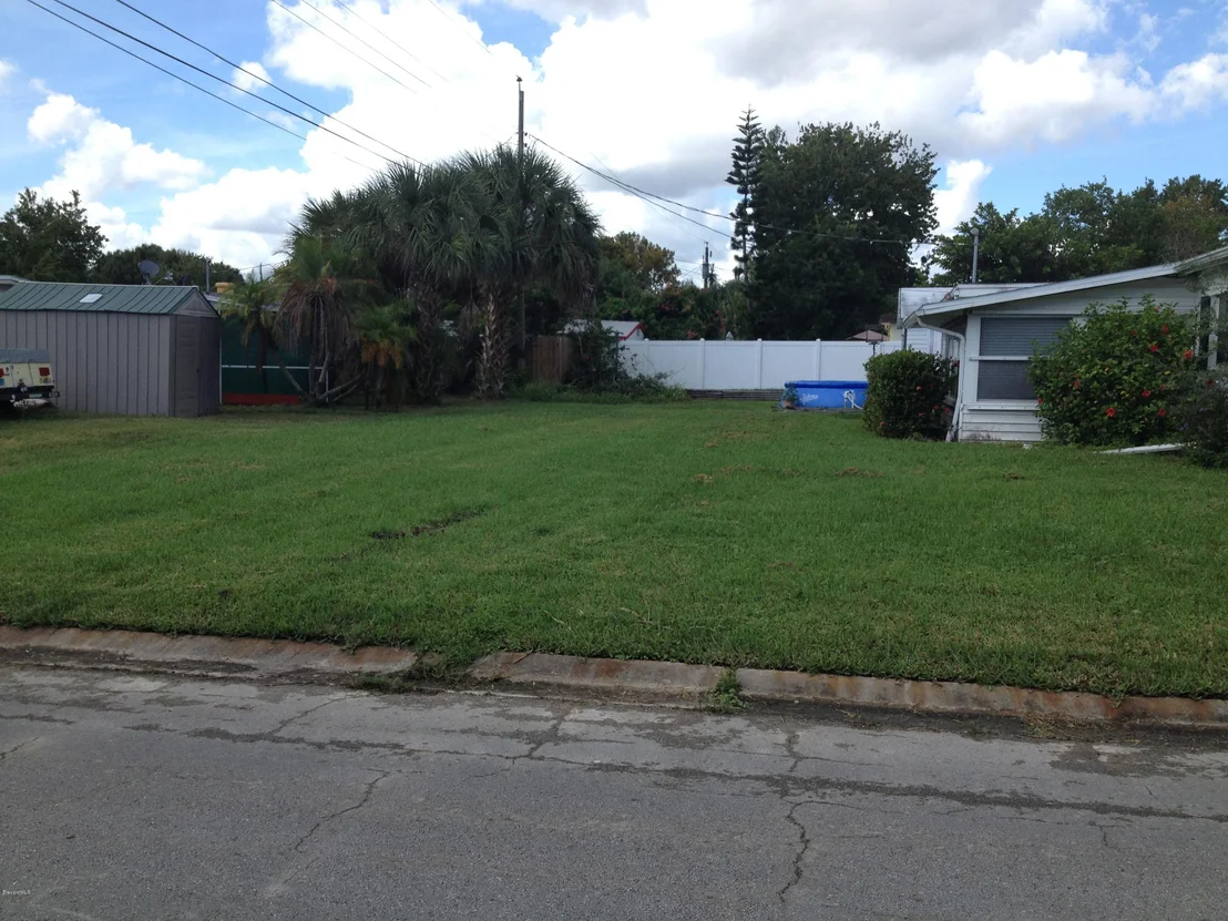 Photo of 2599 Boyd Avenue