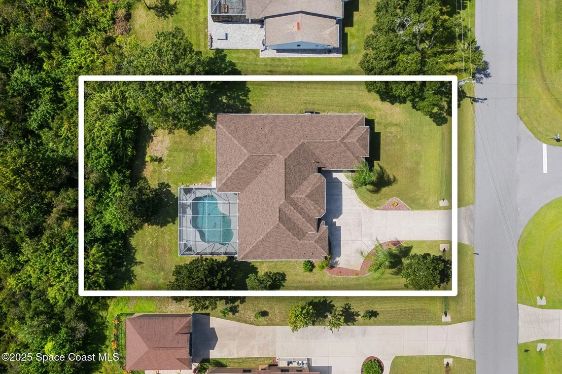 Photo of 4540 Canard Road
