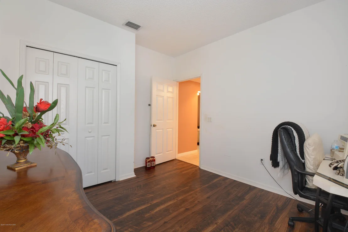 Photo of 725 Falls Creek Drive