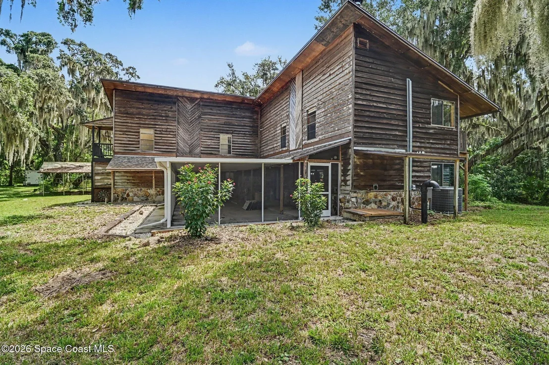 Photo of 2650 Lagrange Road