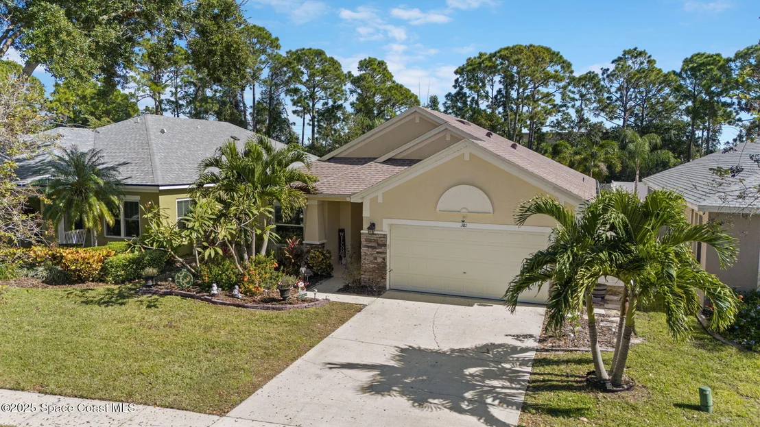 Photo of 381 Waterside Circle