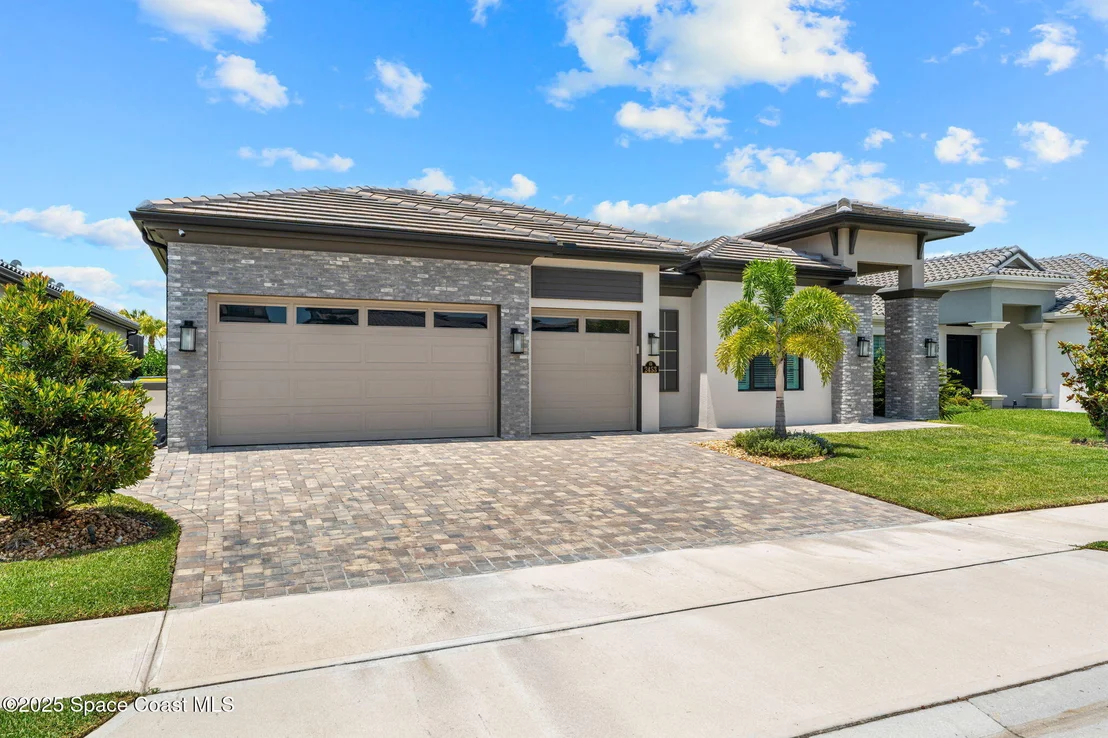 Photo of 2453 Donavan Court