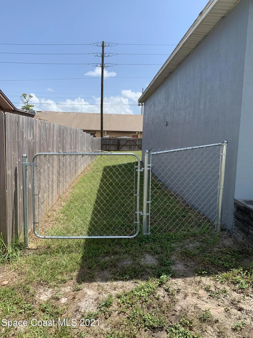 Photo of 721 Amor Drive