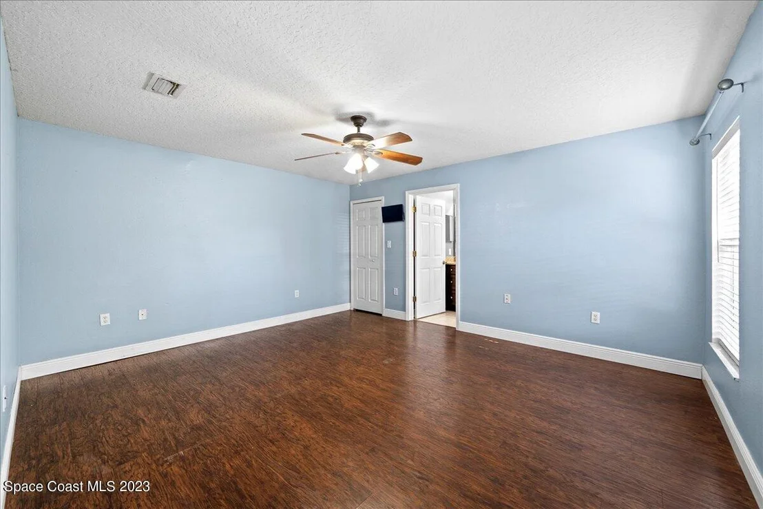 Photo of 6949 Boston Road