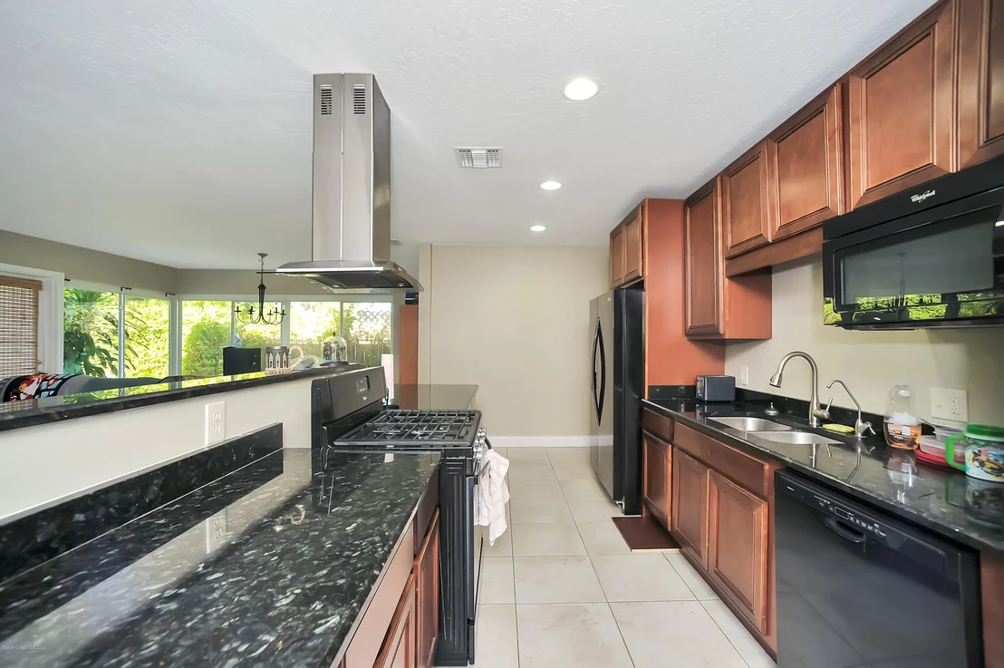 Photo of 820 Glenmore Circle