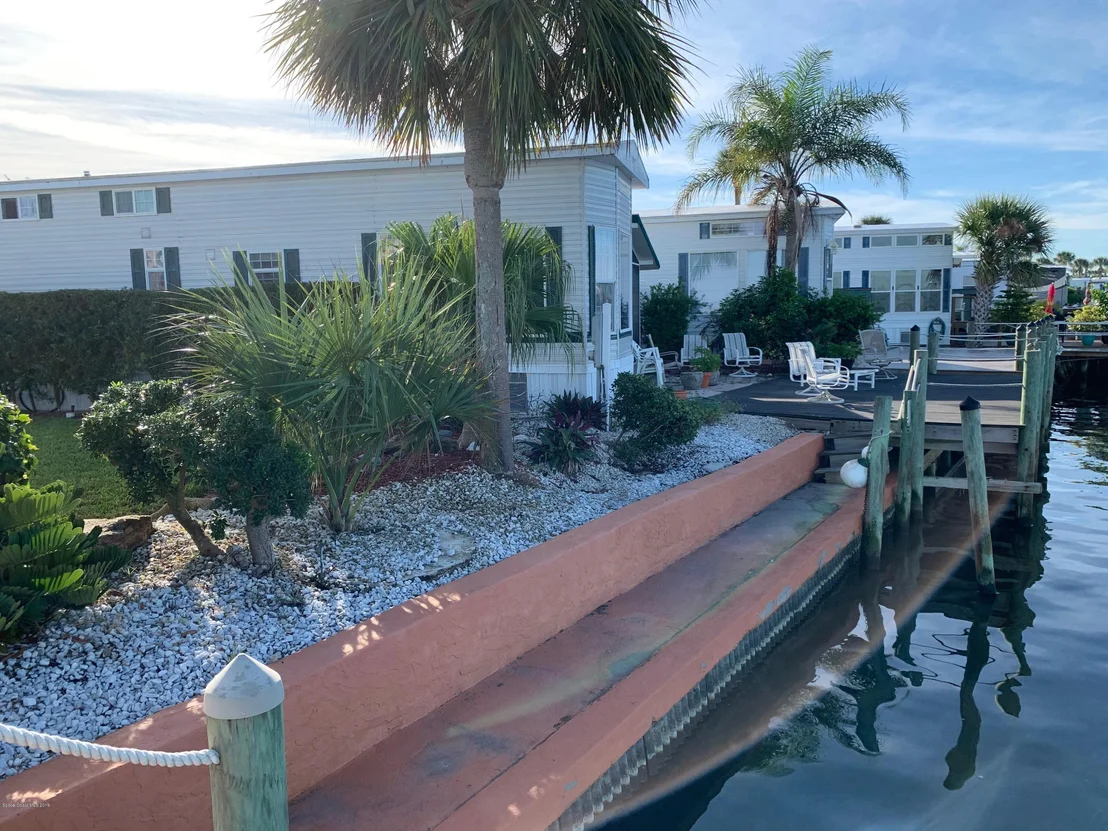 Photo of Unit 21 at 3102 Dockside Lane