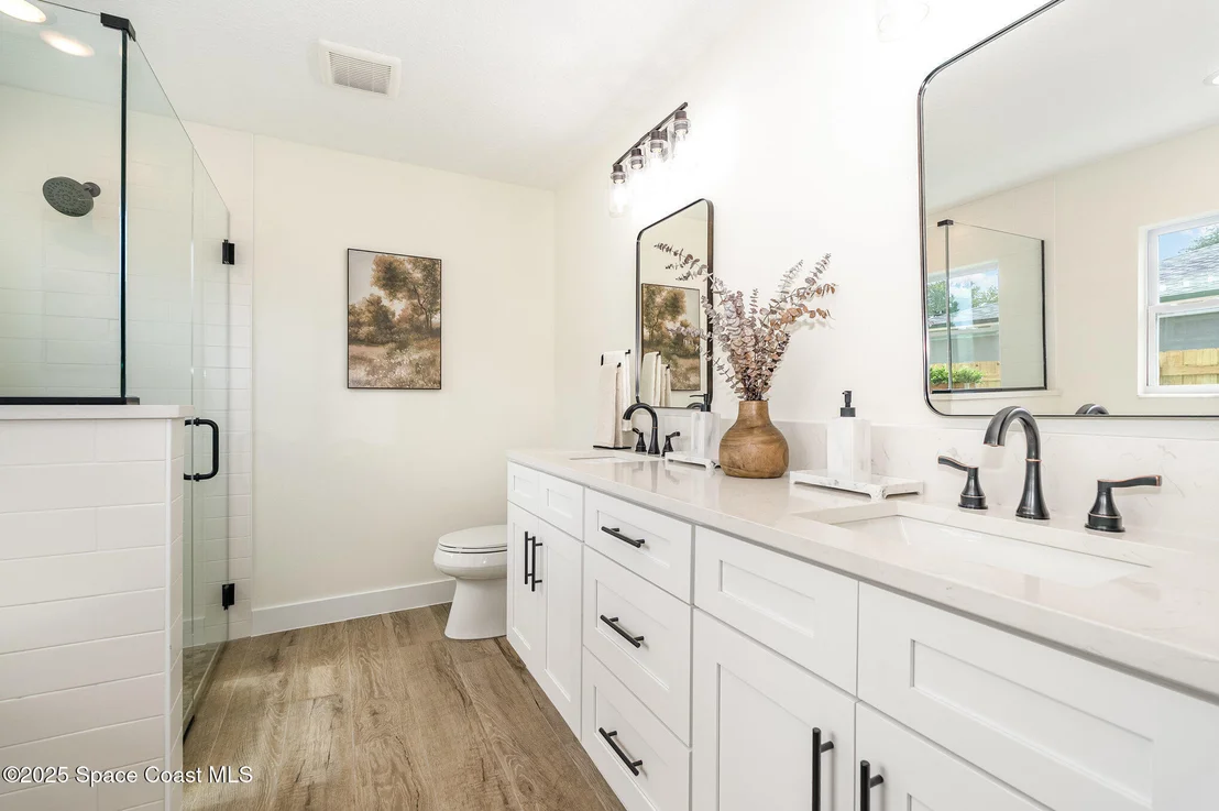 Photo of 6499 Pleasant Avenue