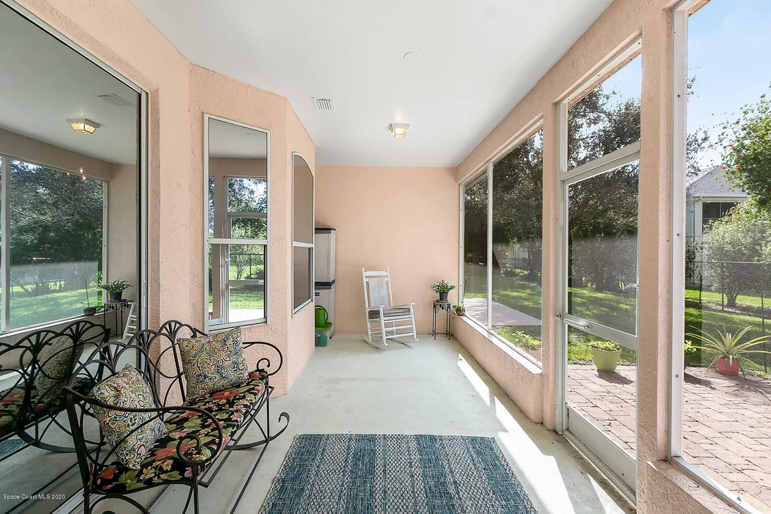 Photo of 608 Renaissance Avenue
