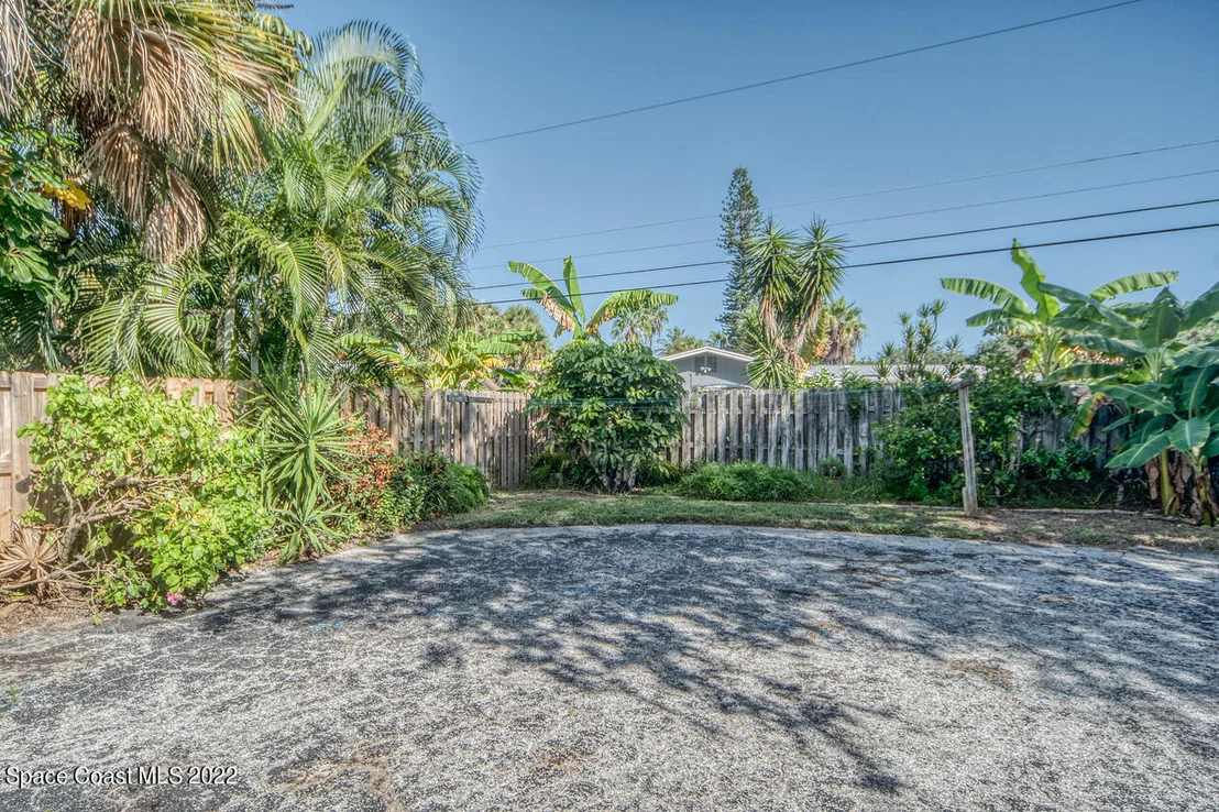 Photo of 310 12th Terrace