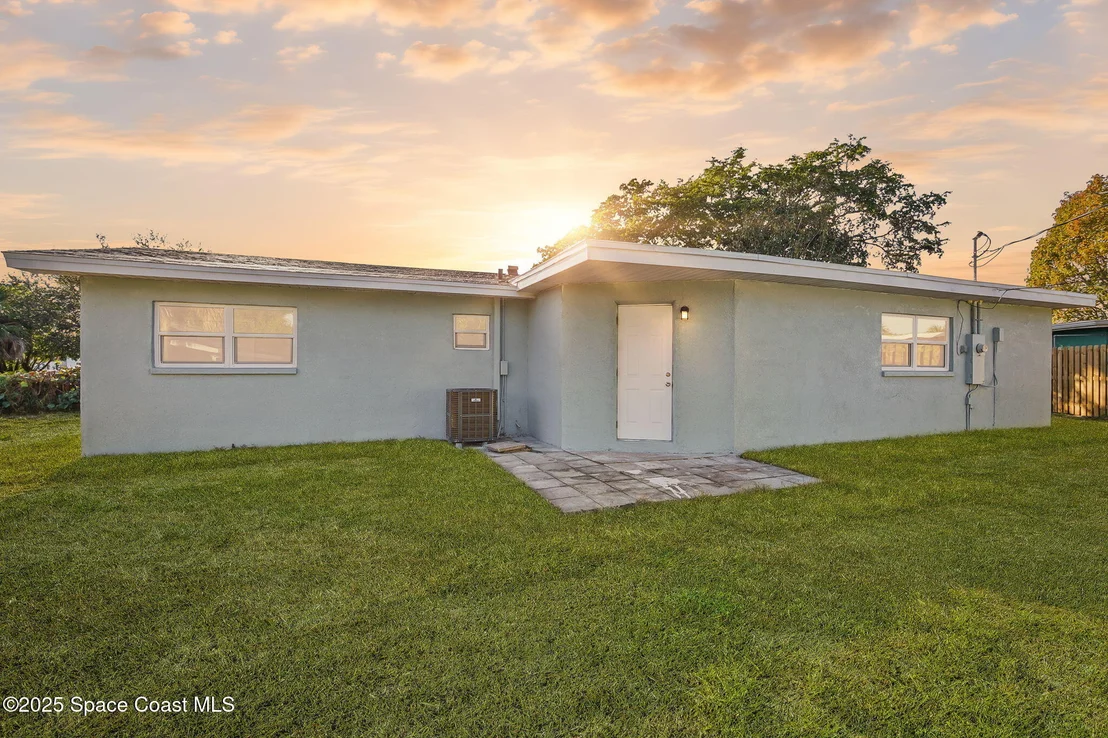 Photo of 100 Charles Drive