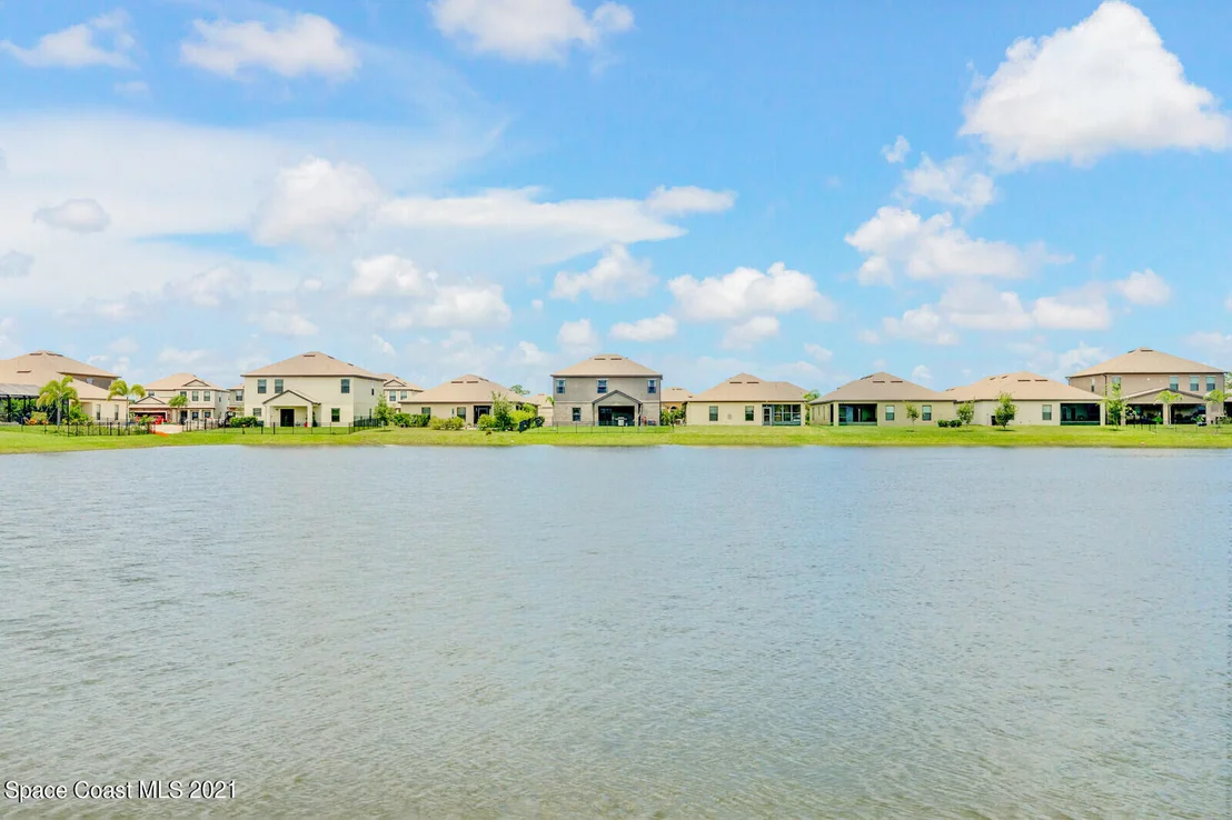 Photo of 739 Fiddleleaf Circle