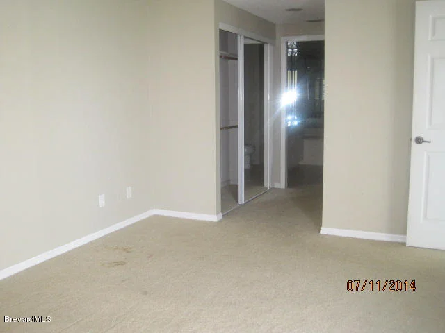 Photo of Unit 404 at 100 Riverside Drive