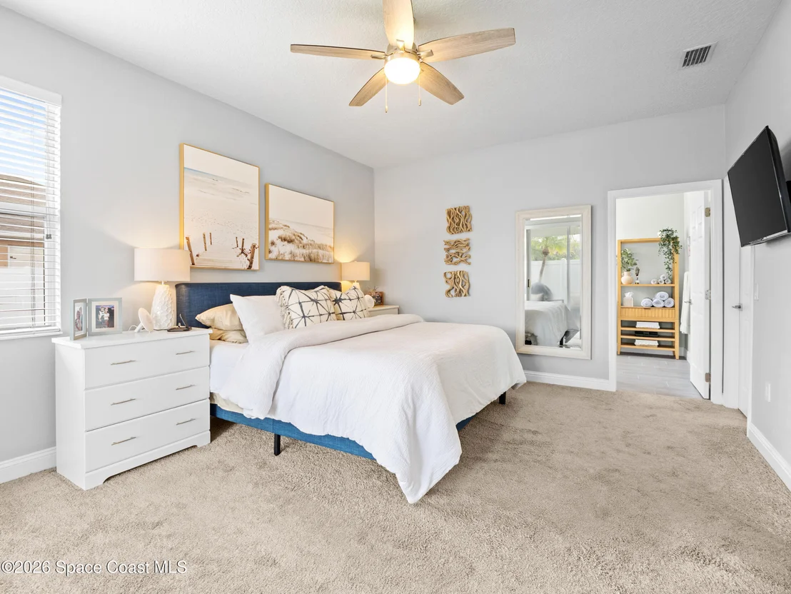 Photo of 1401 Bridgeport Circle