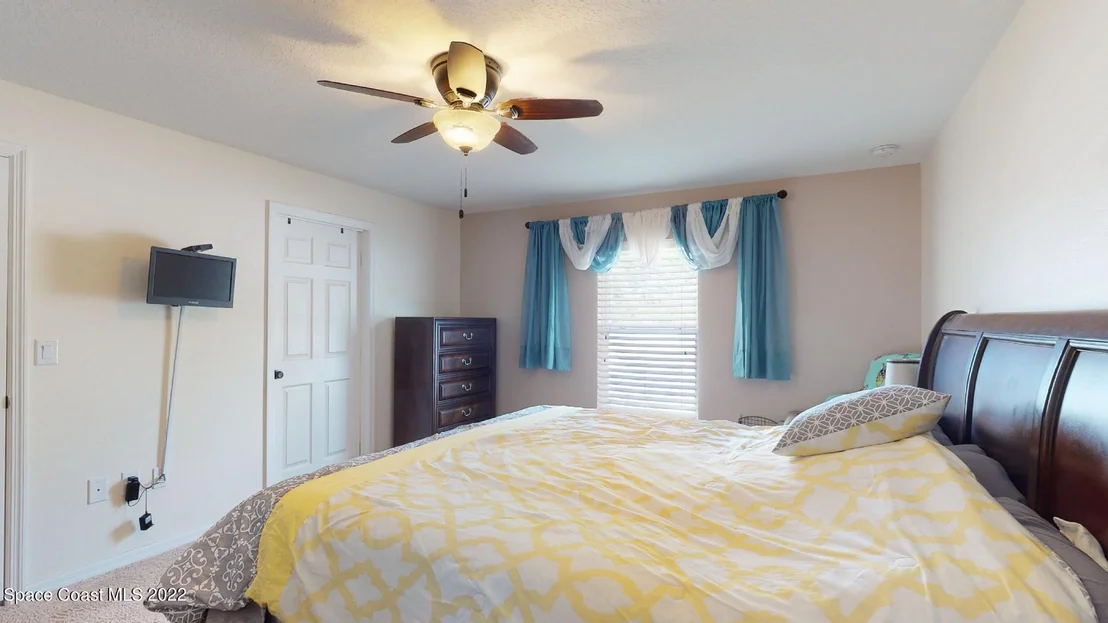 Photo of 1696 Litchfield Drive