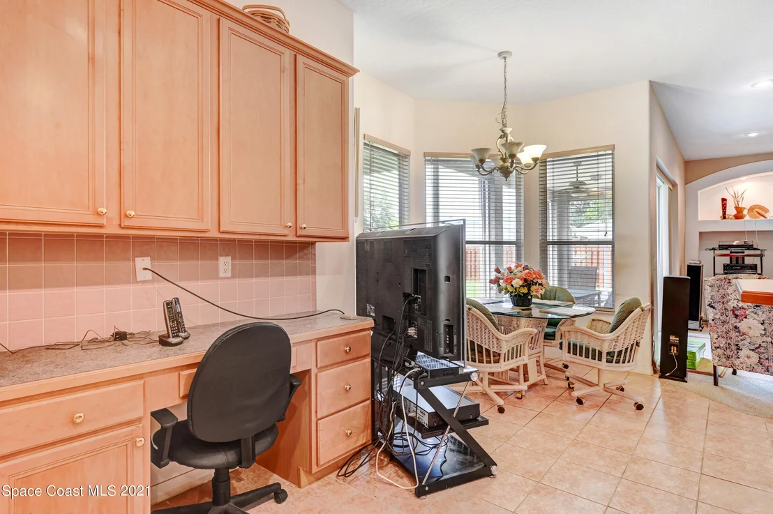 Photo of 5941 Newbury Circle