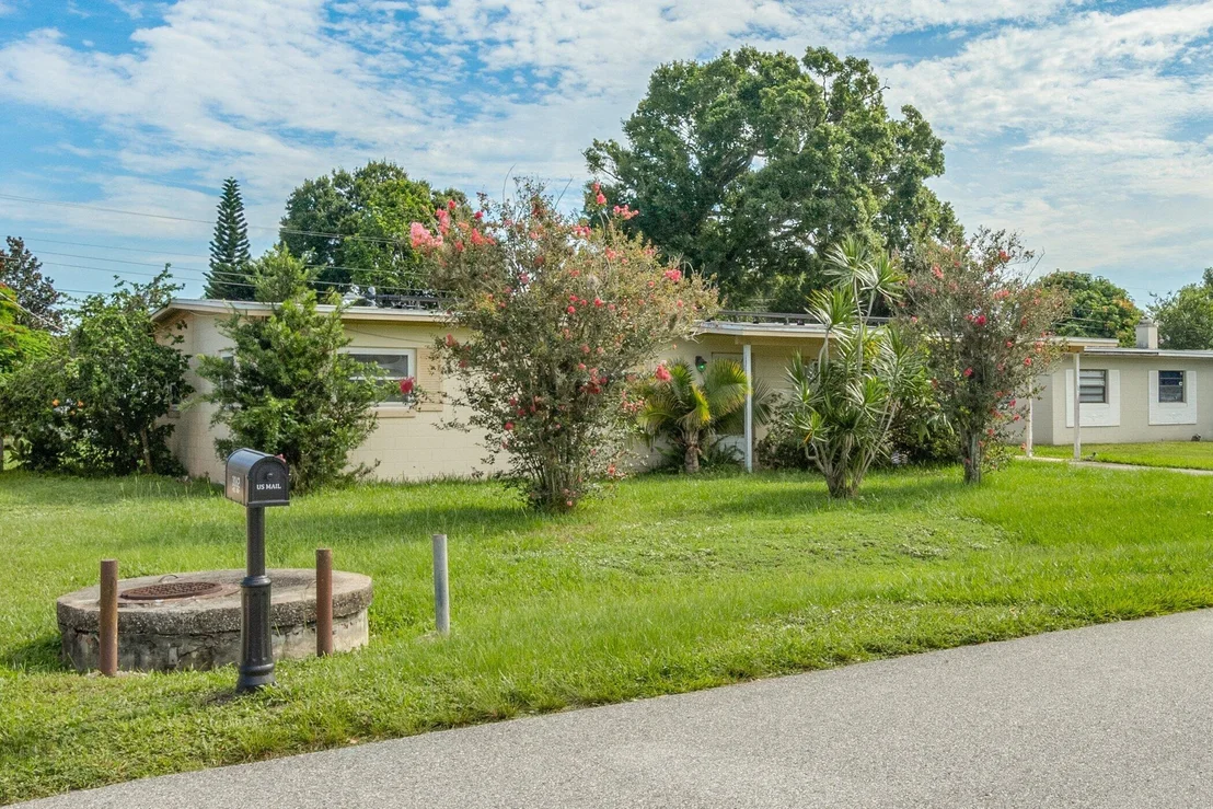 Photo of 3056 Grace Street