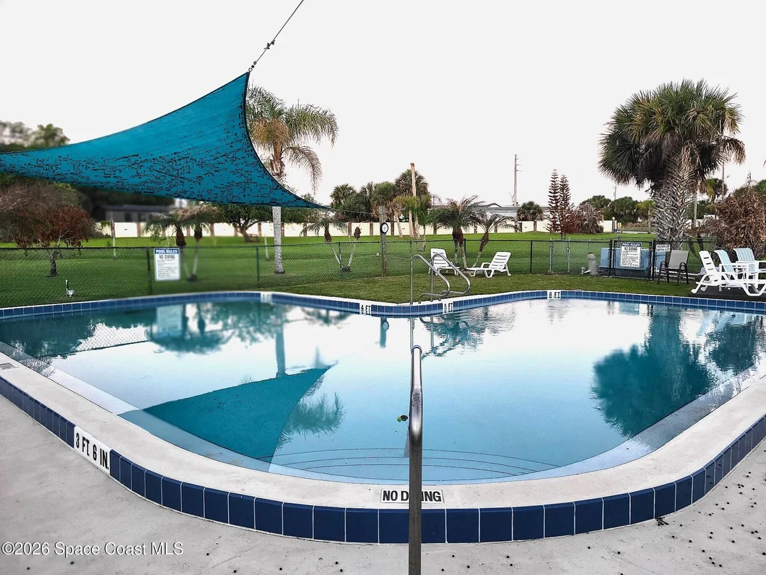 Photo of Unit 201 at 100 Canebreakers Drive