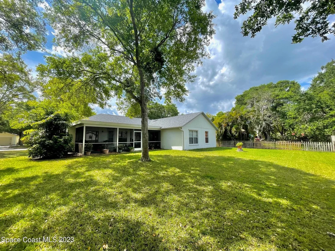 Photo of 2222 Appalachian Drive