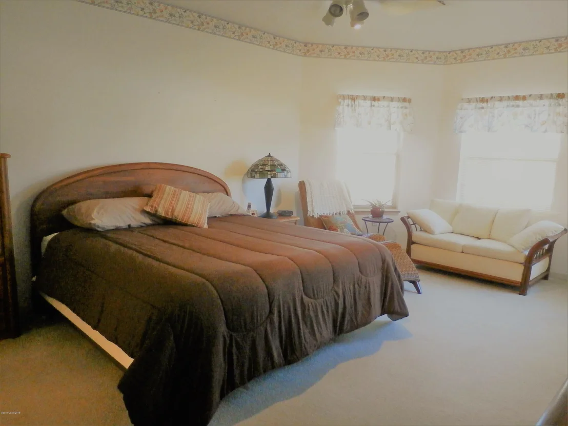 Photo of 903 Whisperpine Drive