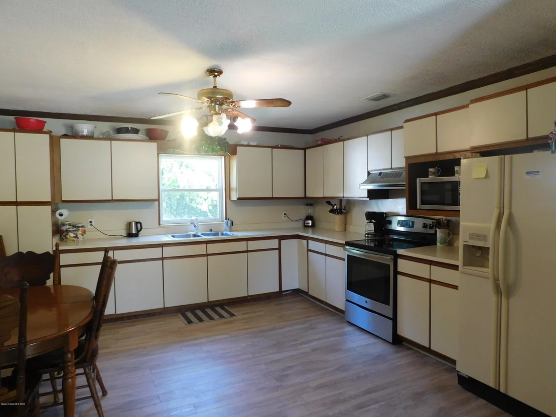 Photo of 2759 Myers Drive NE