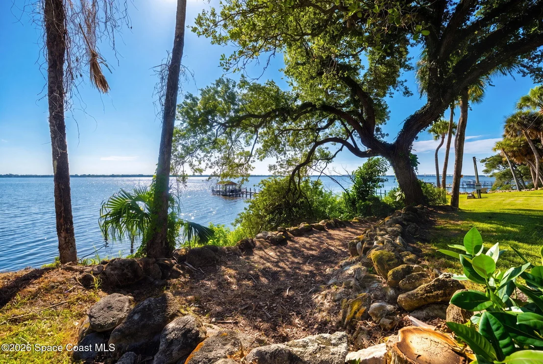 Photo of 1001 N Indian River Drive