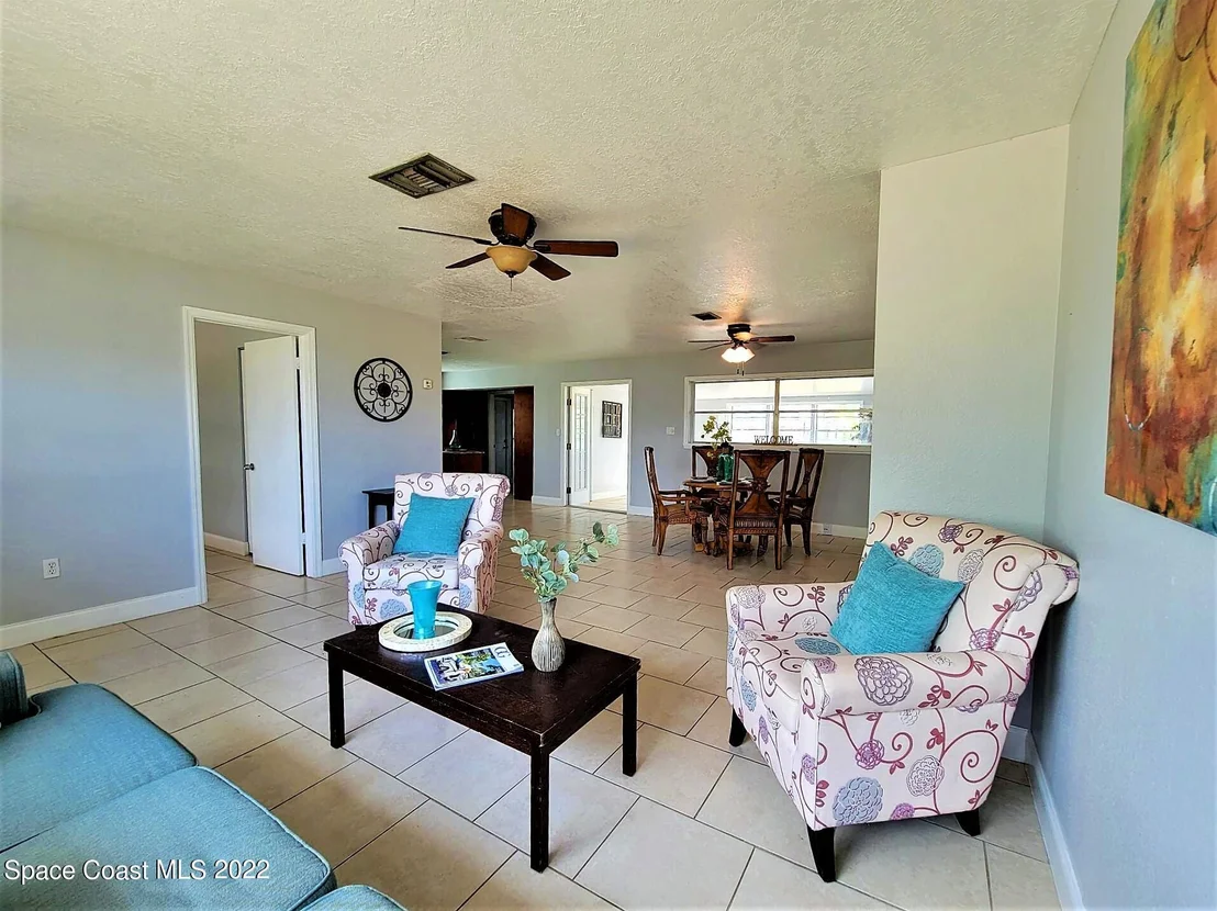 Photo of 2644 Sadler Lane