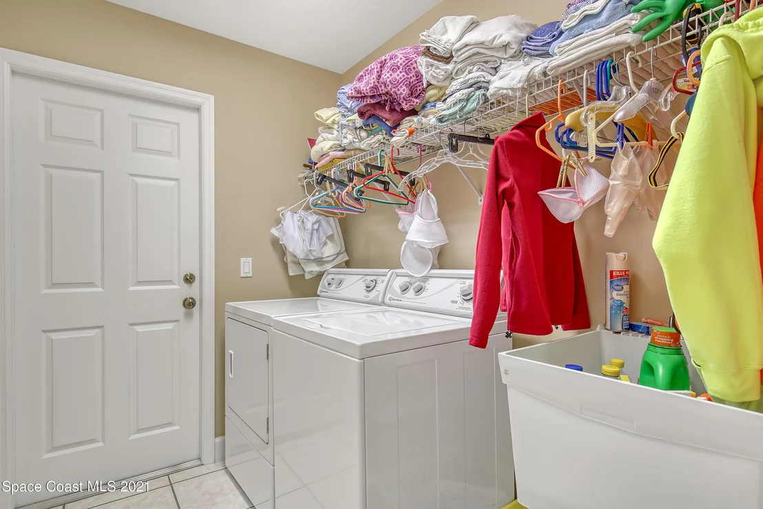 Photo of 703 Peregrine Drive