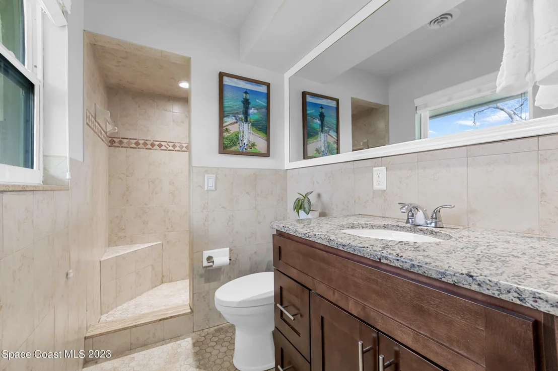 Photo of 2410 Scenic Drive