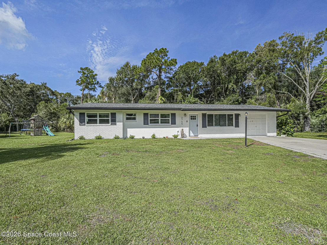Photo of 2755 6th Place
