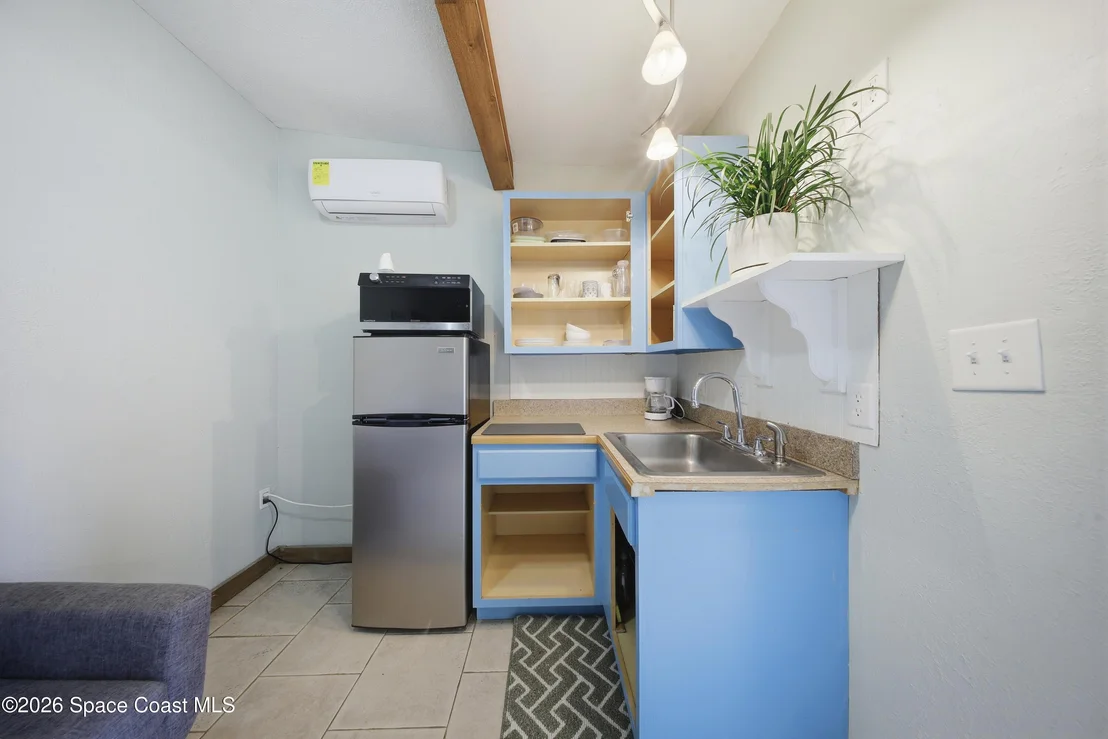 Photo of 112 Lagoon Avenue