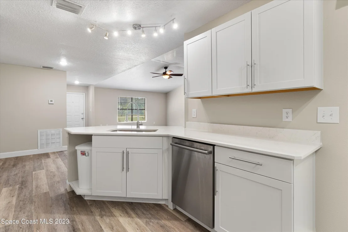 Photo of 647 Bryant Road