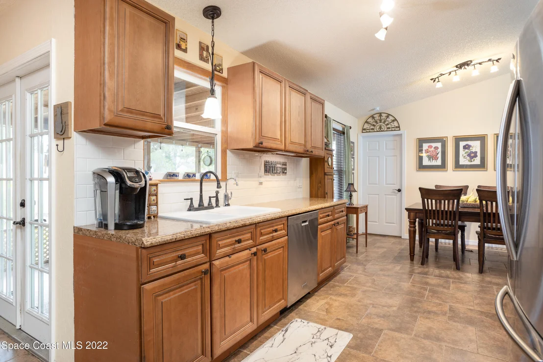 Photo of 6041 Sunflower Drive