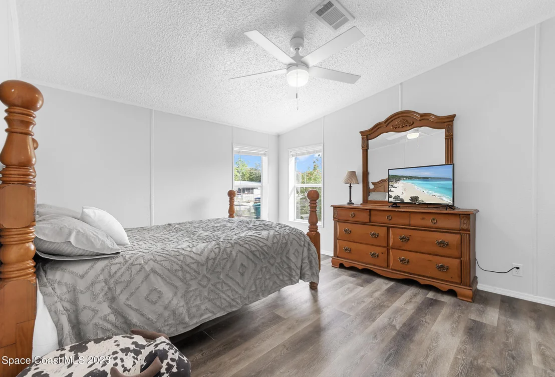 Photo of 3115 Brockett Road