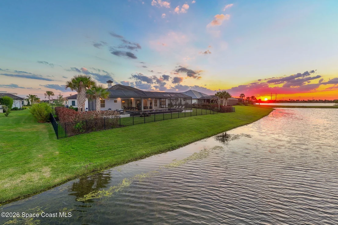 Photo of 3698 Lake Adelaide Place