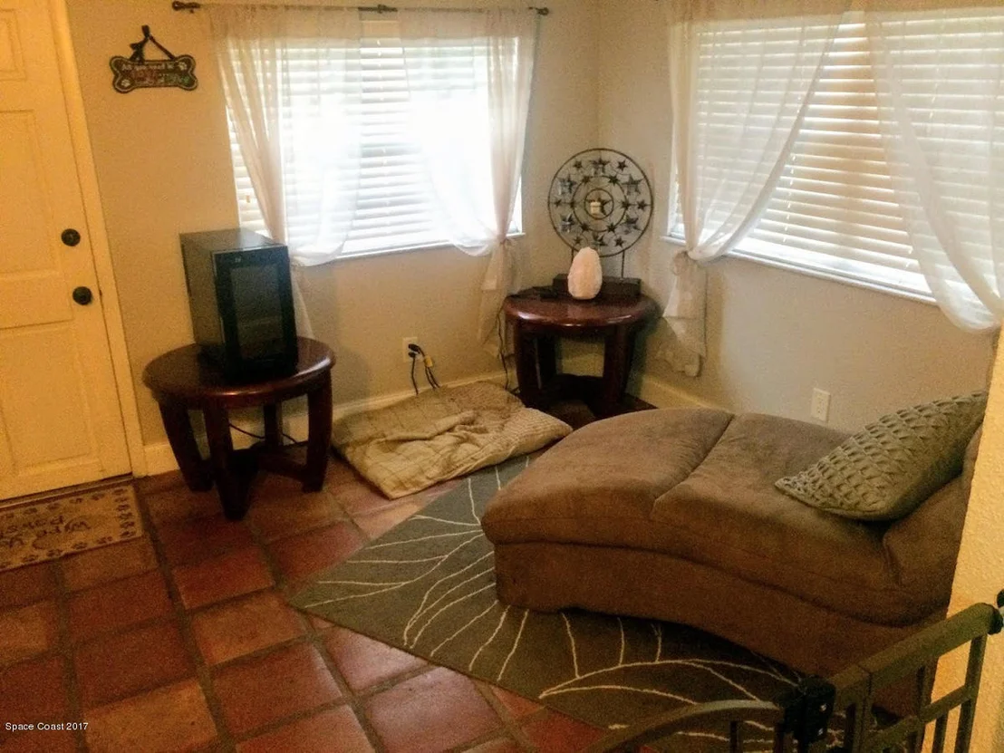 Photo of 2285 Dordon Drive