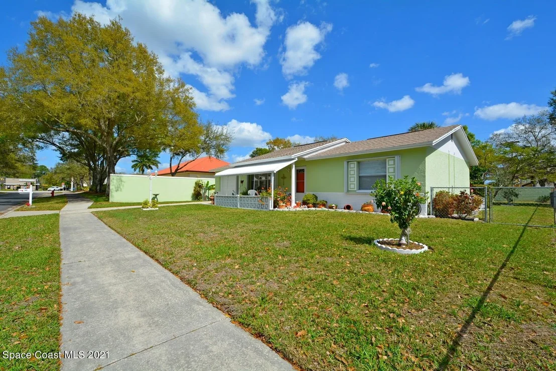 Photo of 52 Haven Drive